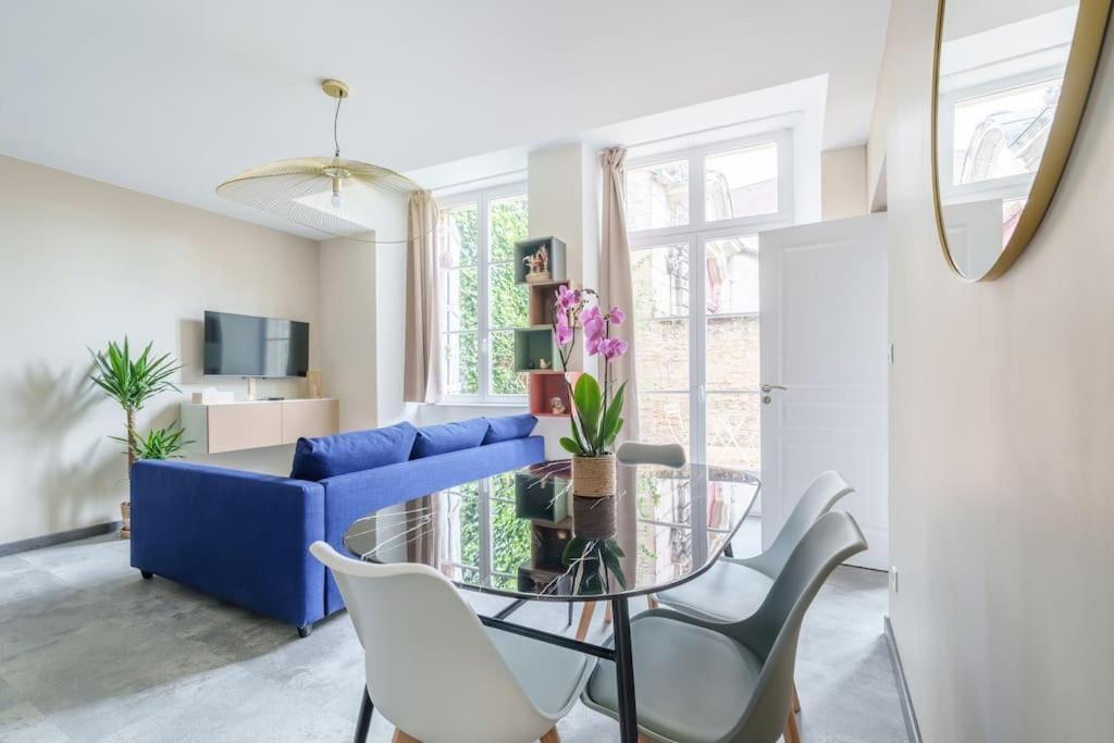 Appartement Lumineux Avec Cour Chaumont  Eksteriør billede