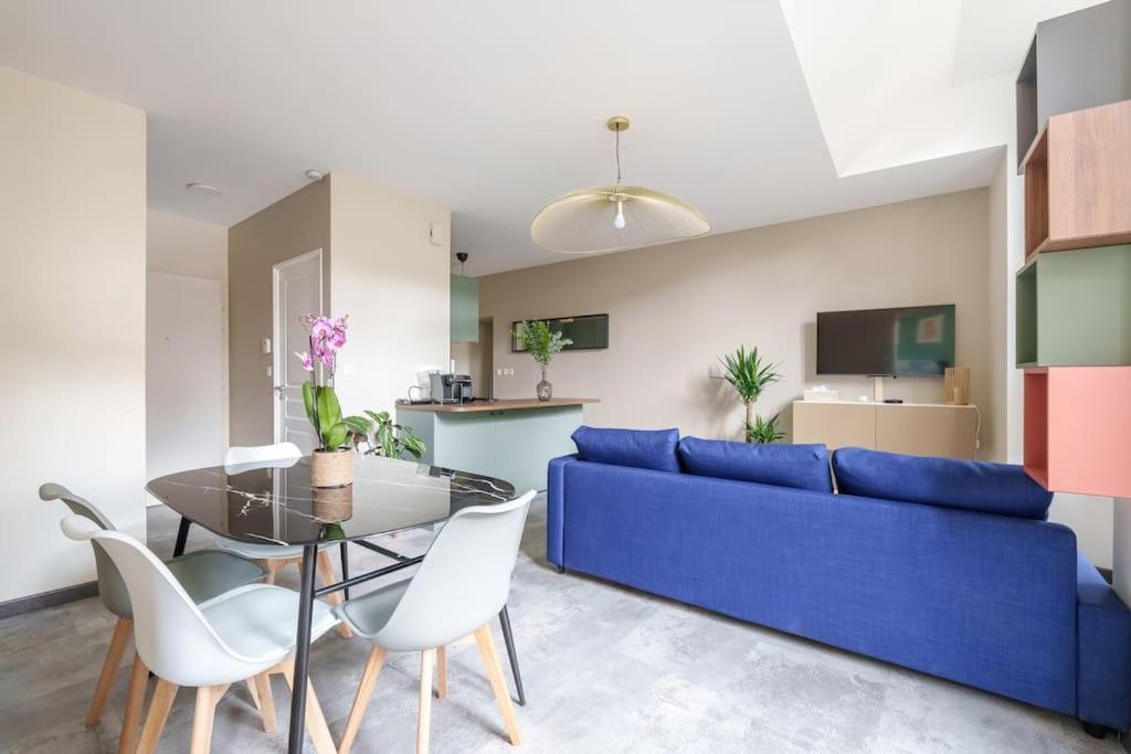 Appartement Lumineux Avec Cour Chaumont  Eksteriør billede
