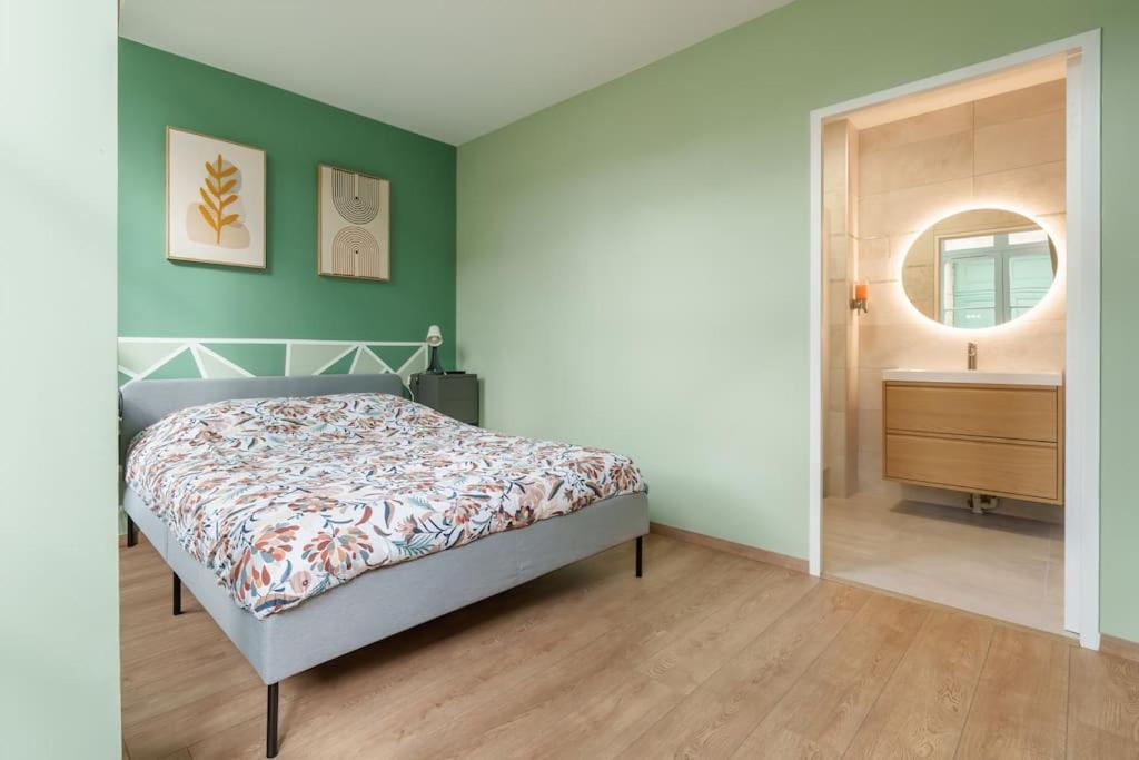 Appartement Lumineux Avec Cour Chaumont  Eksteriør billede